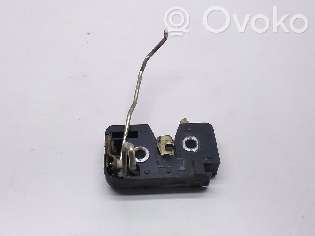 Ford Mondeo MK II Tailgate/trunk/boot lock/catch/latch 