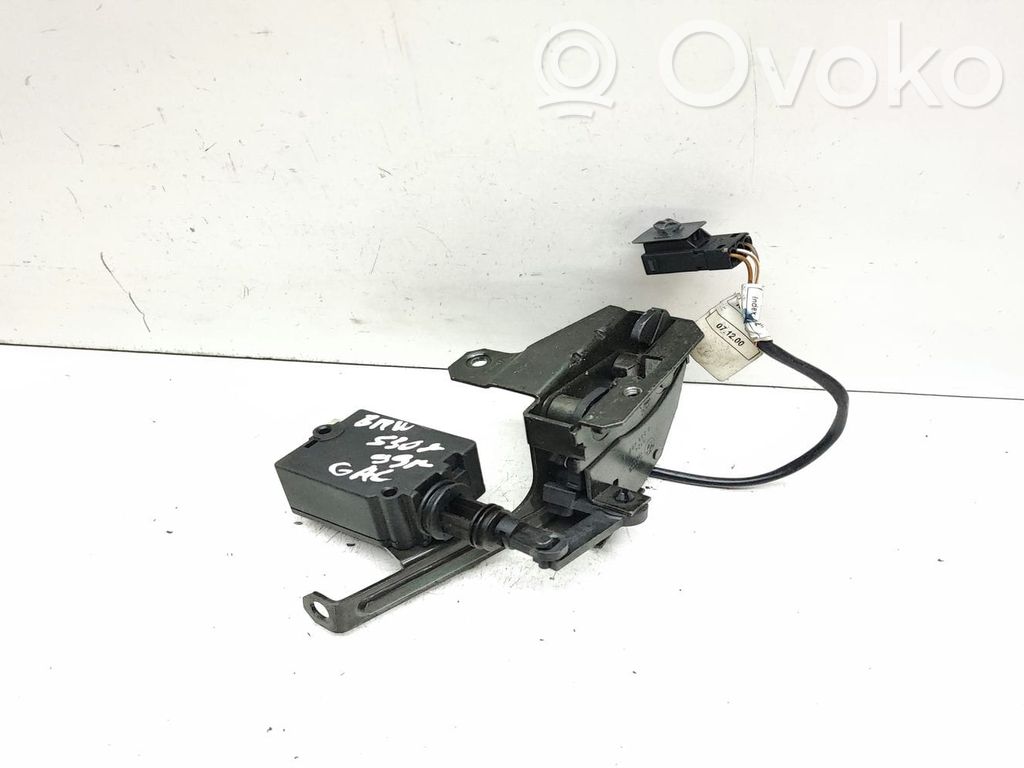 BMW 5 E39 Tailgate/trunk/boot lock/catch/latch 