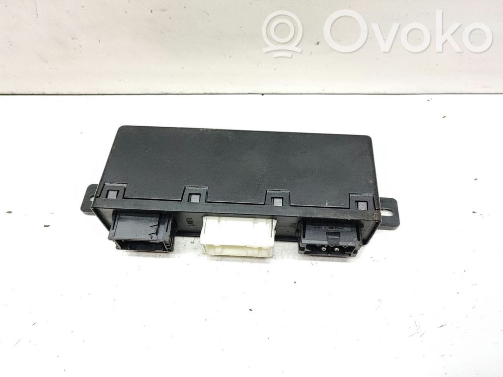 BMW 5 E39 Door control unit/module 