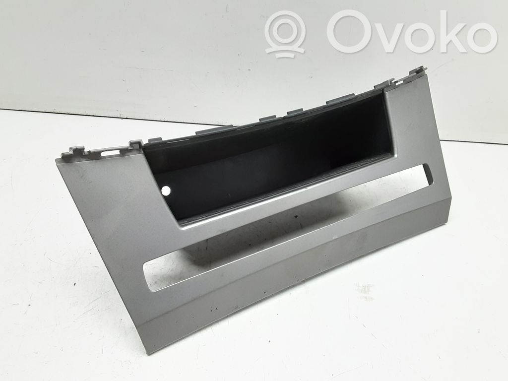 BMW 5 E60 E61 Dashboard storage box/compartment 