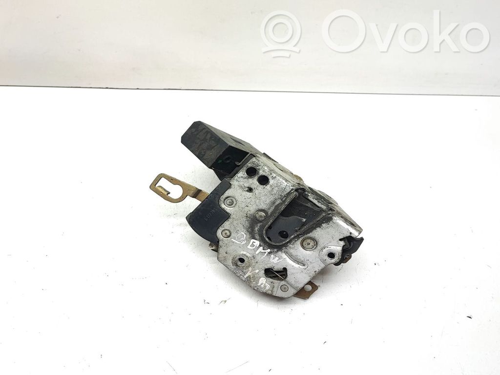 BMW 3 E36 Front door lock 