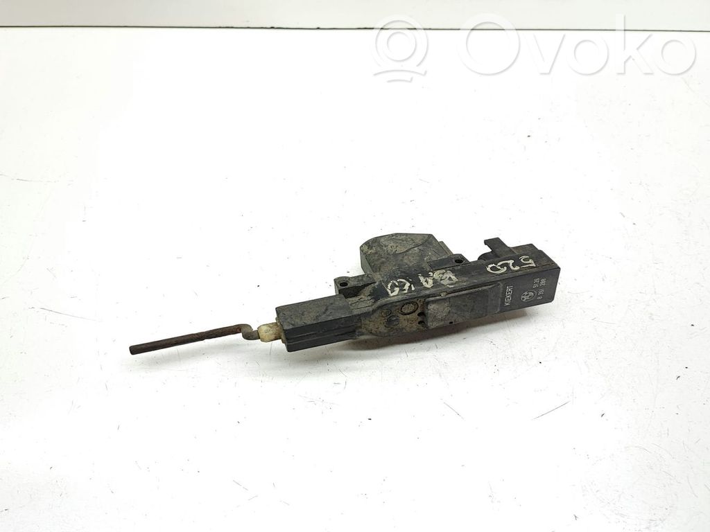BMW 5 E34 Fuel tank cap lock motor 