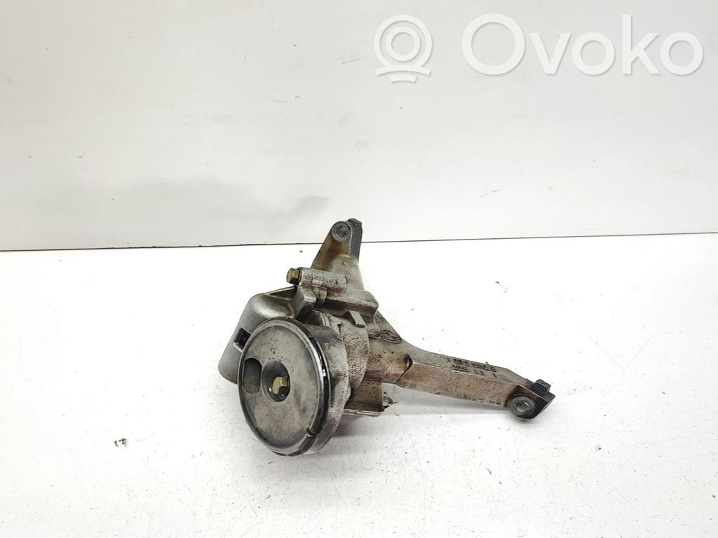 Oil pump   1273082