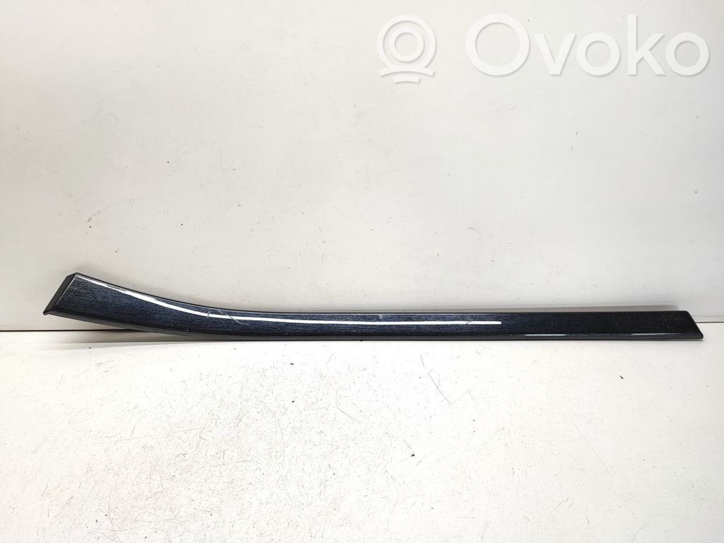 BMW 5 E39 Dashboard glove box trim 