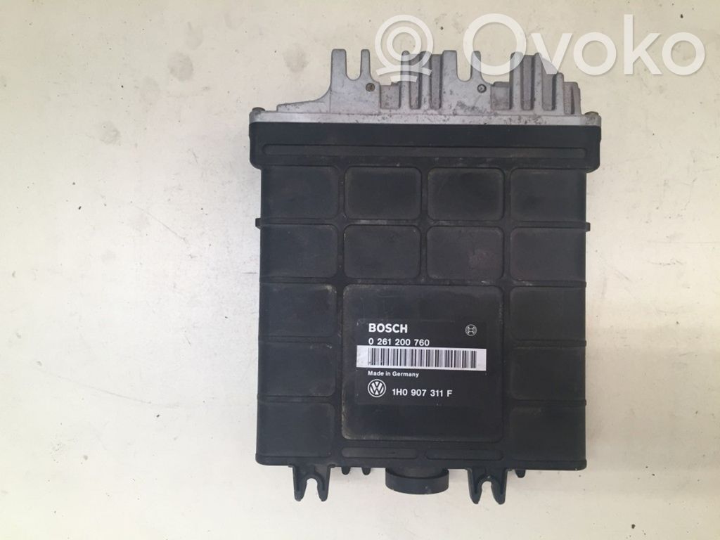 Volkswagen Golf III Engine control unit/module 