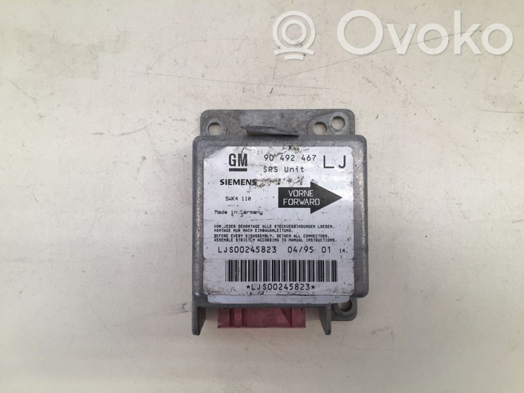 Opel Omega B2 Airbag control unit/module 