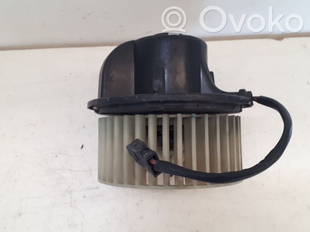 Audi 80 90 B3 Mazā radiatora ventilators 