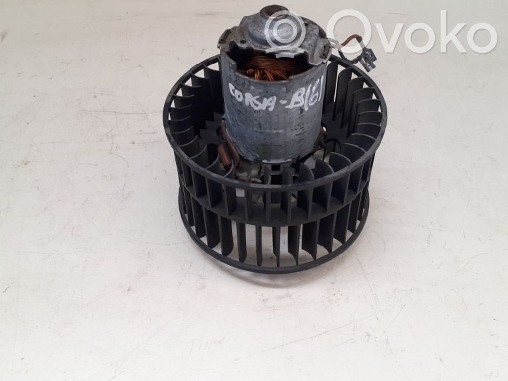 Opel Corsa B Lämmittimen puhallin 