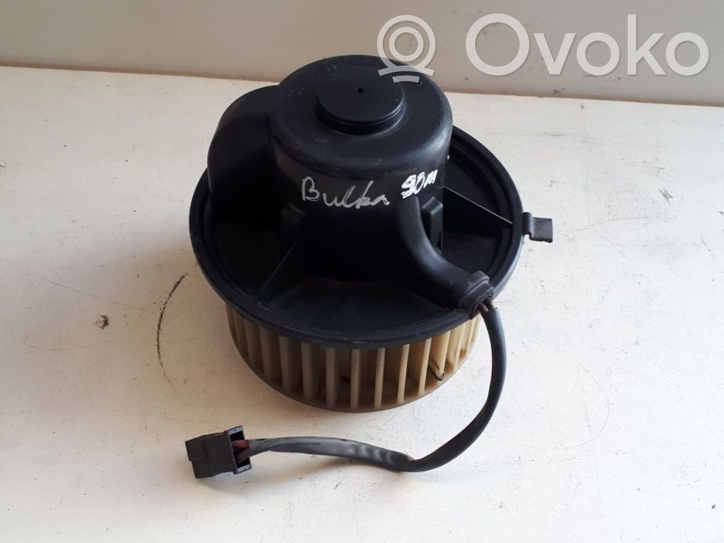 Audi 80 90 B2 Mazā radiatora ventilators 
