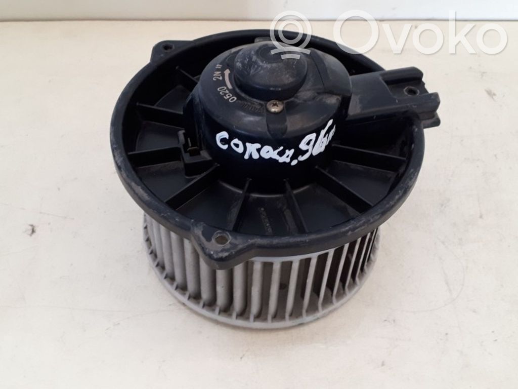 Toyota Corolla E90 Pulseur d'air habitacle 