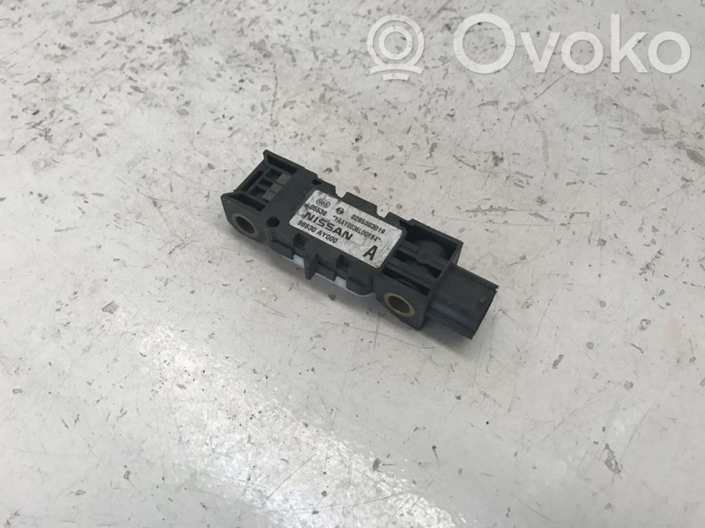 Nissan Micra Sensor impacto/accidente para activar Airbag 