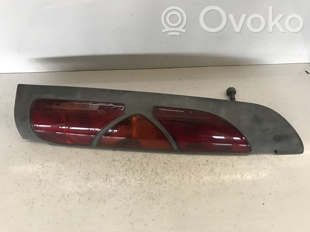 Rear/tail lights