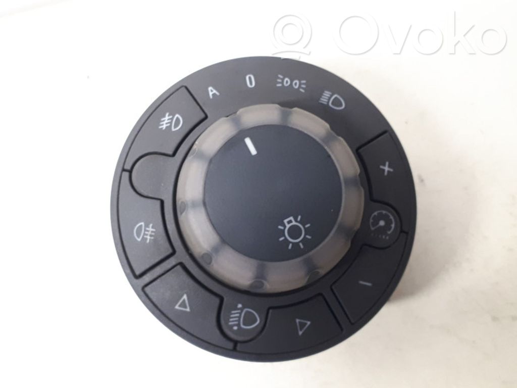 Opel Corsa D Light switch 