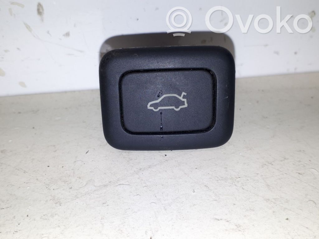 Saab 9-3 Ver2 Tailgate/trunk/boot open switch 