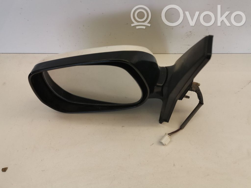 Front door electric wing mirror   E4012153