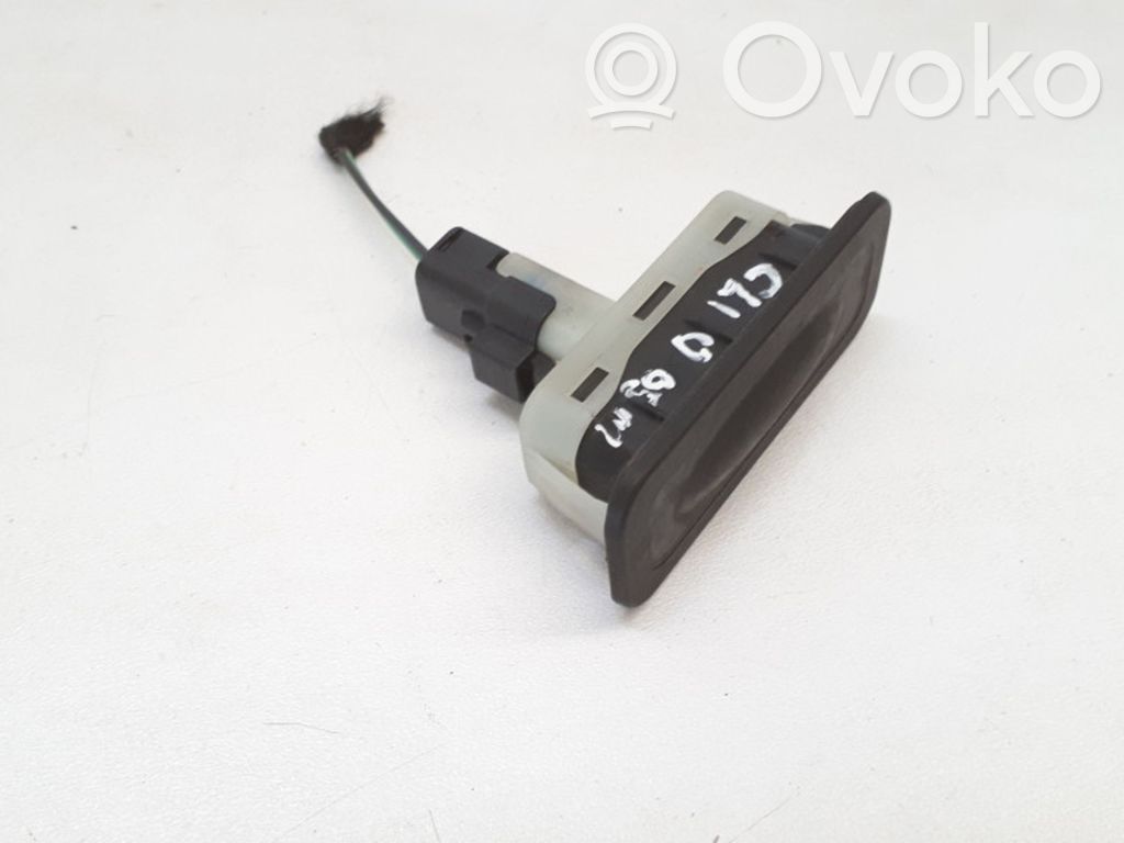 Renault Clio III Tailgate opening switch 