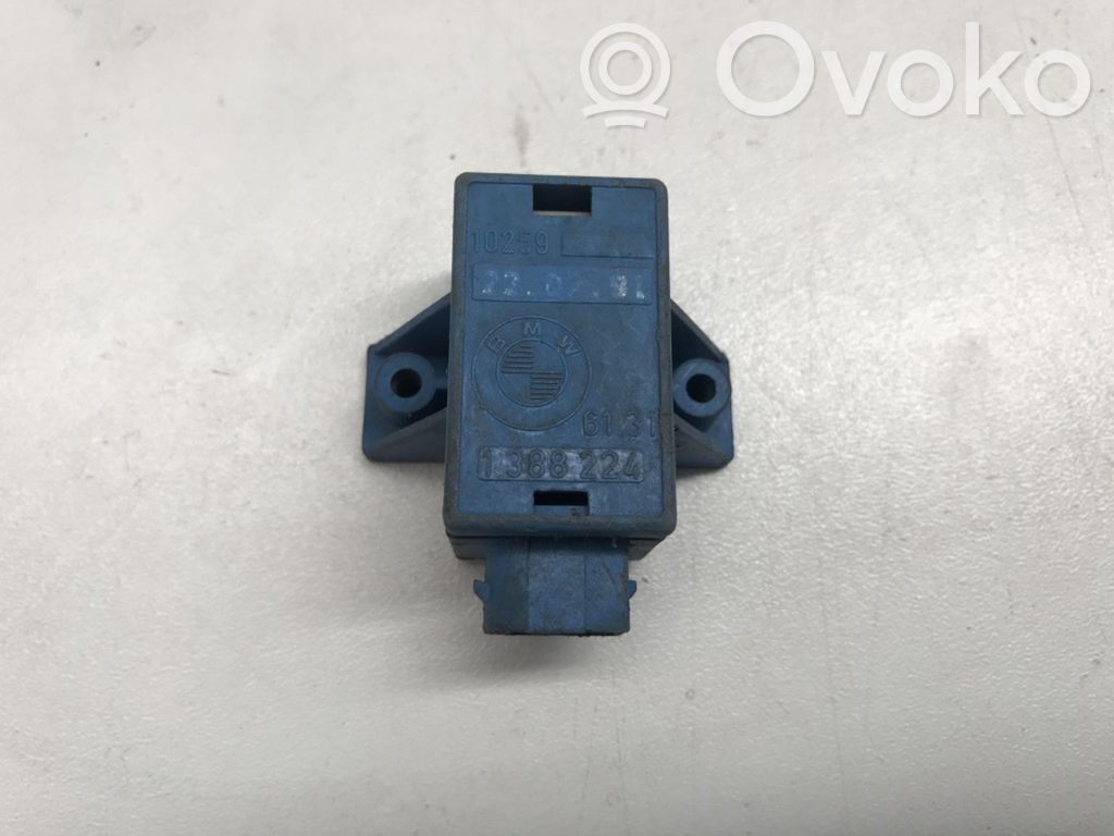 BMW 5 E34 Airbag deployment crash/impact sensor 