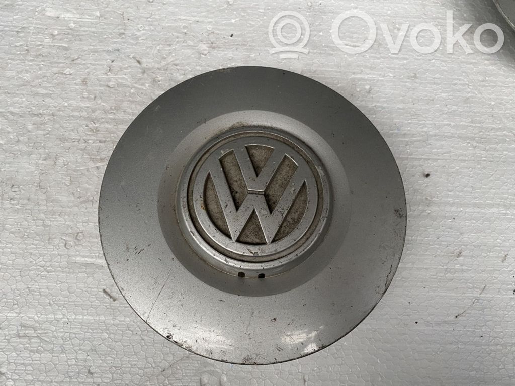 Volkswagen Golf IV Tapacubos original de rueda 