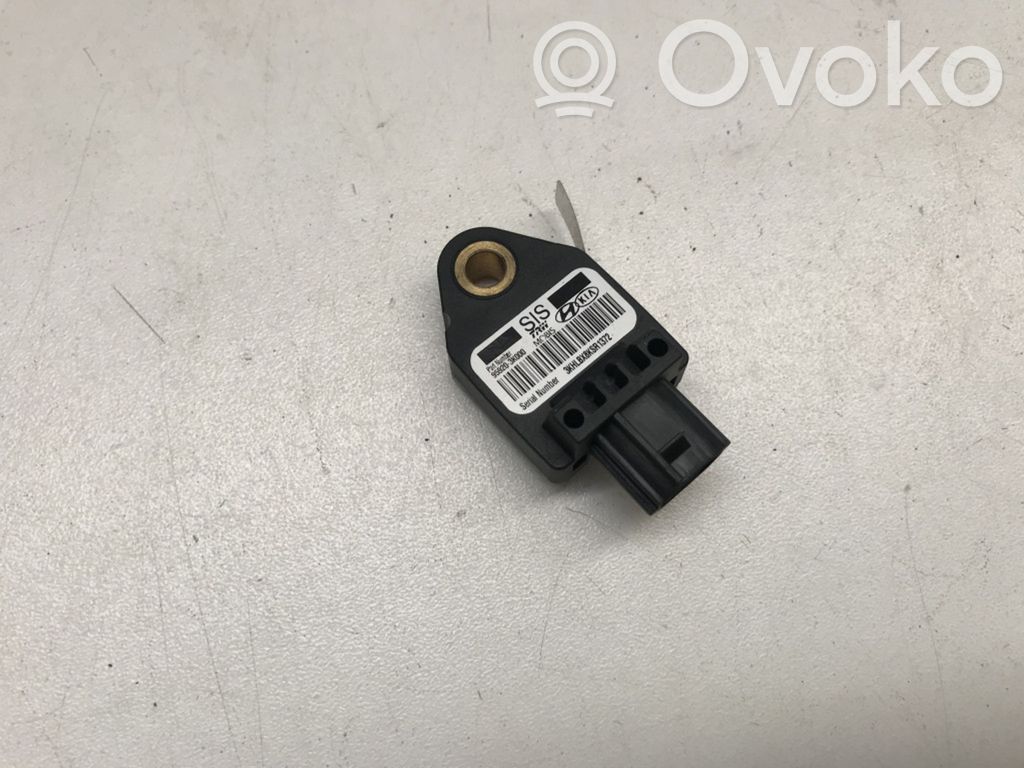 KIA Rio Airbagsensor Crashsensor Drucksensor 
