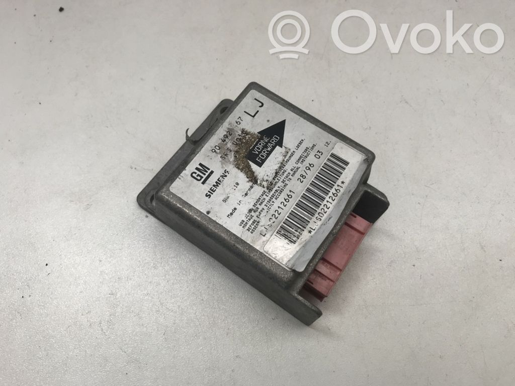 Opel Omega B2 Airbag control unit/module 