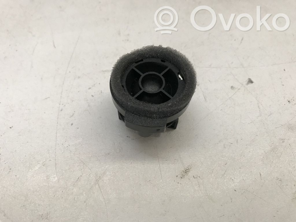 Toyota Yaris Front door high frequency speaker 