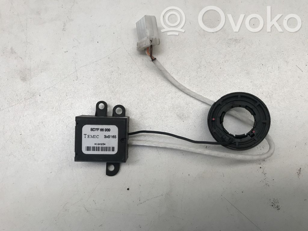 Mazda 323 F Imobilaizerio skaitytuvas (antena) 