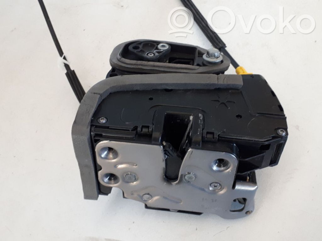 Opel Astra K Etuoven lukko 