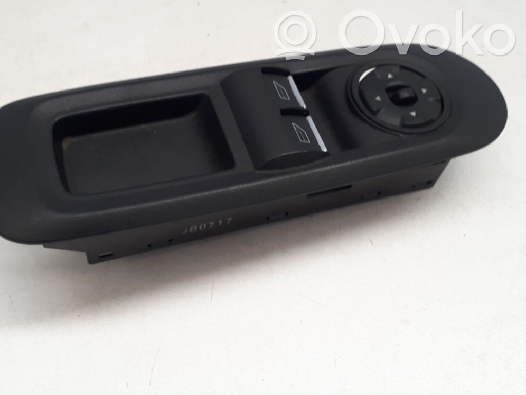 Ford Mondeo MK IV Electric window control switch 