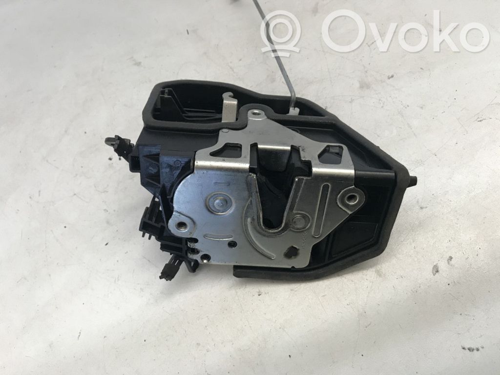 BMW 1 E81 E87 Front door lock 