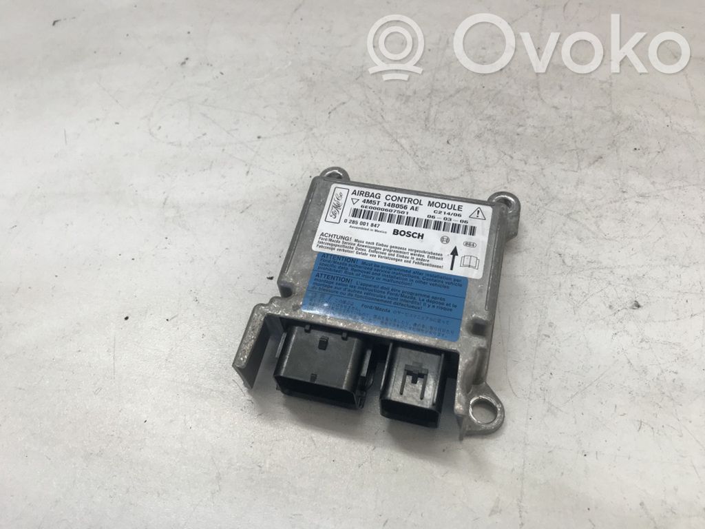 Ford Focus C-MAX Airbag control unit/module 