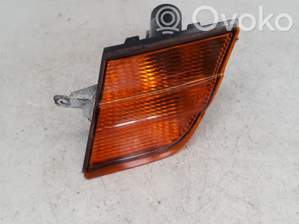 Nissan Micra Front indicator light 