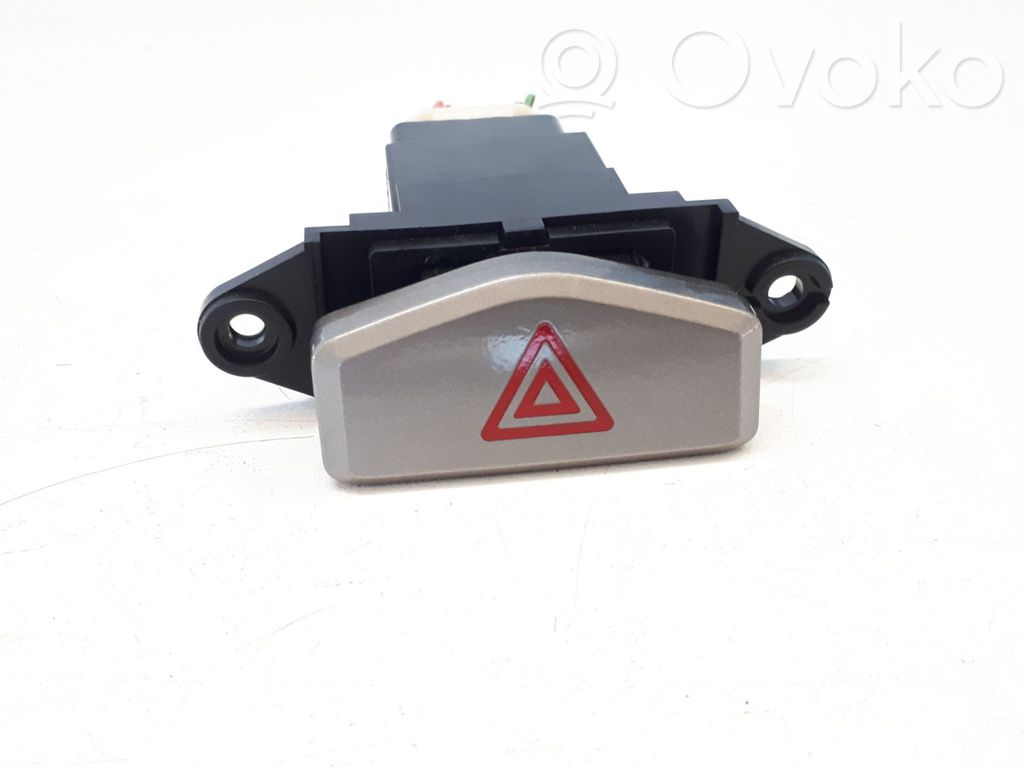 KIA Carens I Hazard light switch 