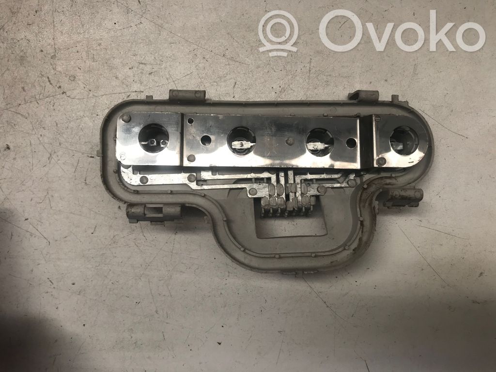Opel Astra G Aizmugurējā luktura detaļa 
