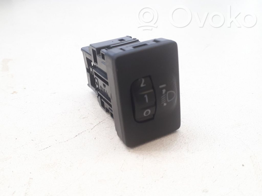Lexus CT 200H Headlight level height control switch 