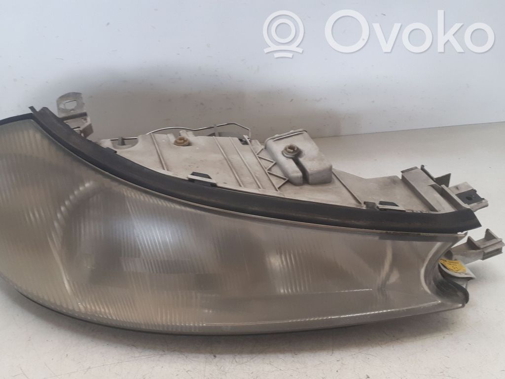 Ford Mondeo MK II Scheinwerfer 