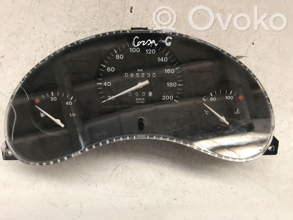 Opel Corsa C Spidometrs (instrumentu panelī) 