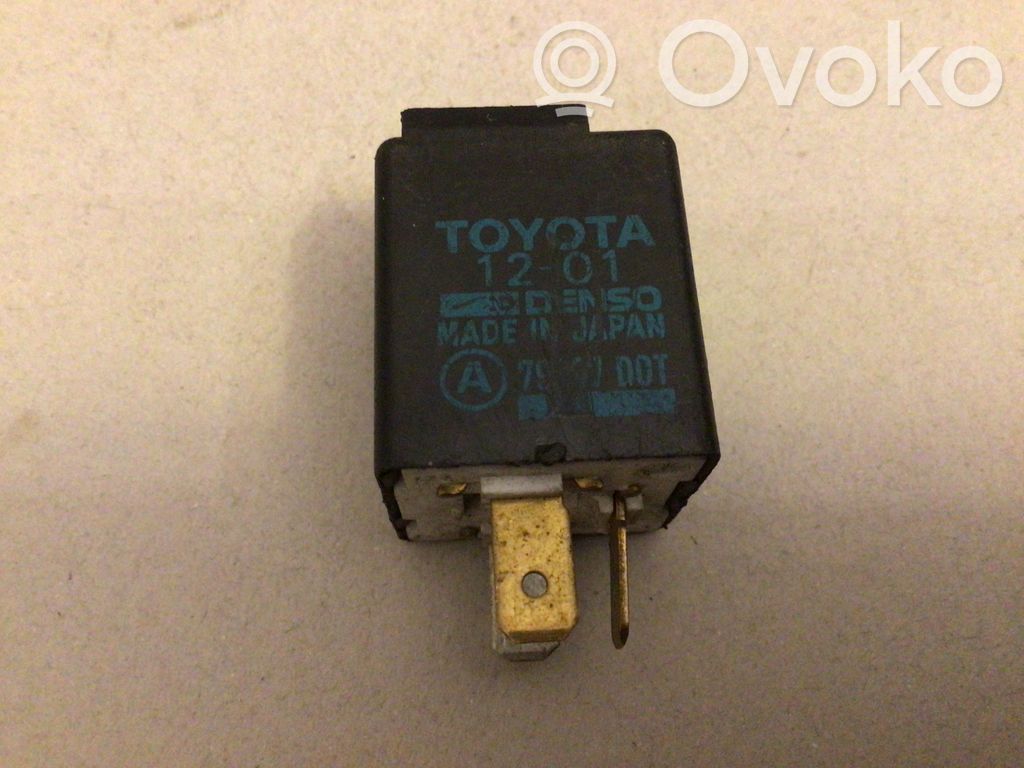 Otros relés   79007D0T