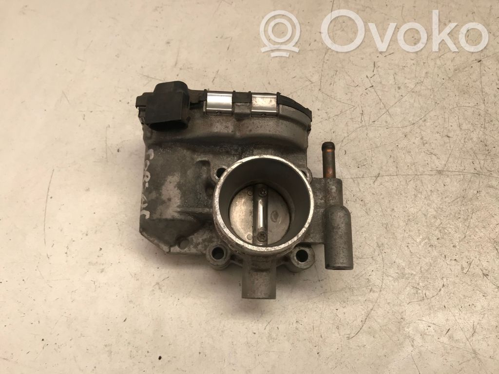 Opel Corsa C Droseļvārsts 