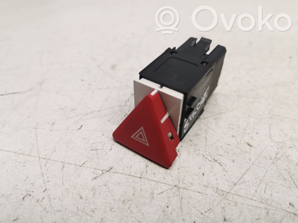 Volkswagen Scirocco Hazard light switch 