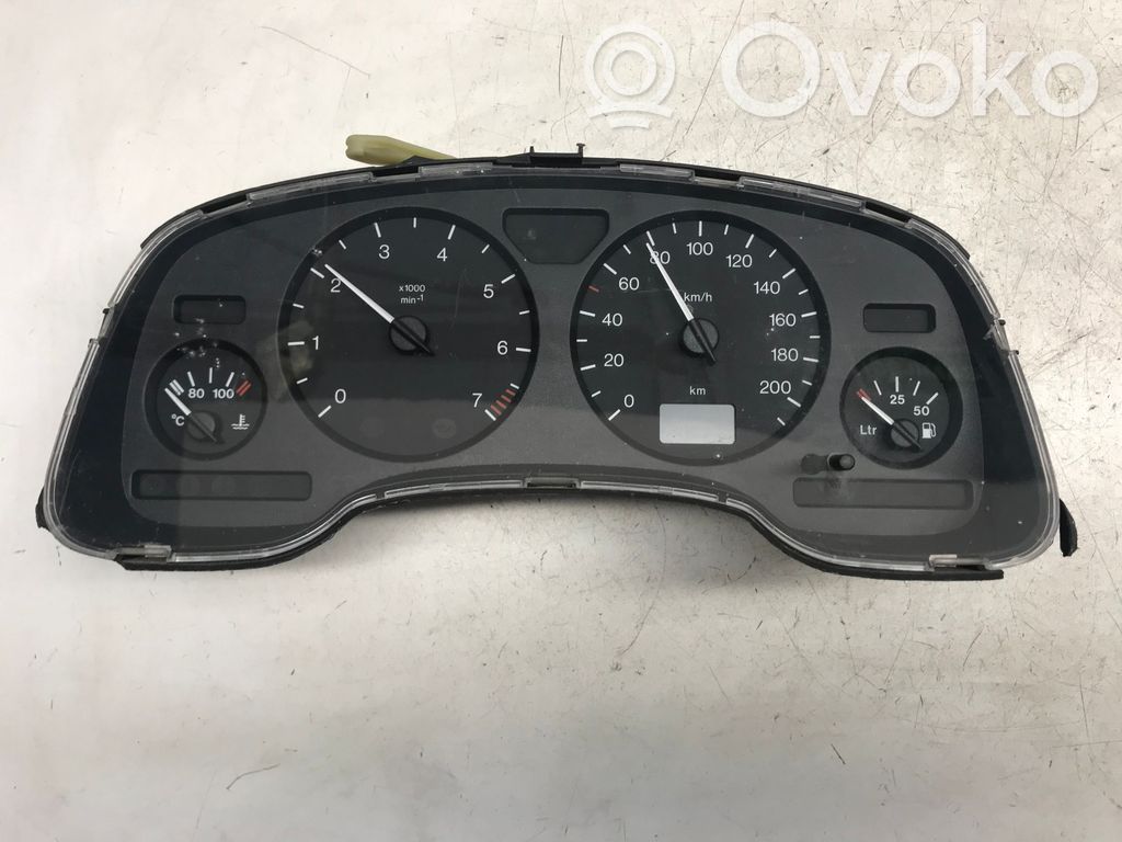 Opel Astra G Geschwindigkeitsmesser Cockpit 
