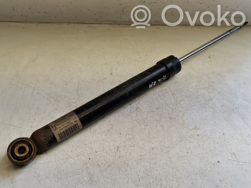 Audi A4 S4 B8 8K Takaiskunvaimennin 