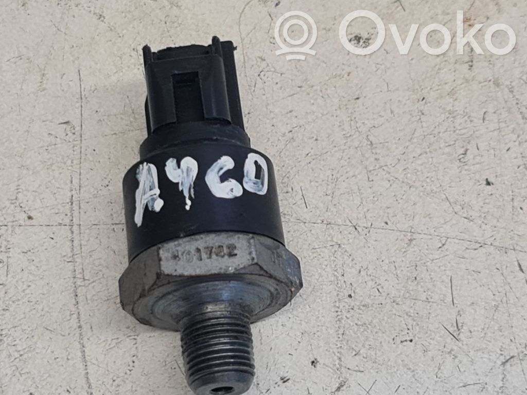 Toyota Aygo AB10 Sensor de presión del aceite 