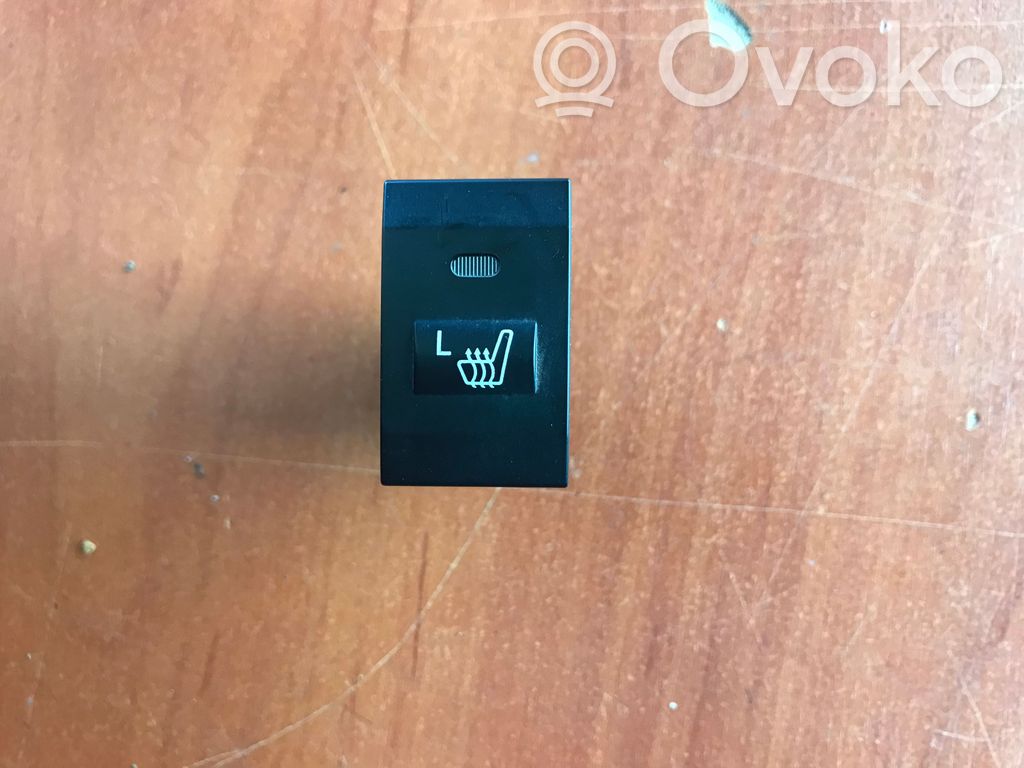 KIA Sorento Seat heating switch 