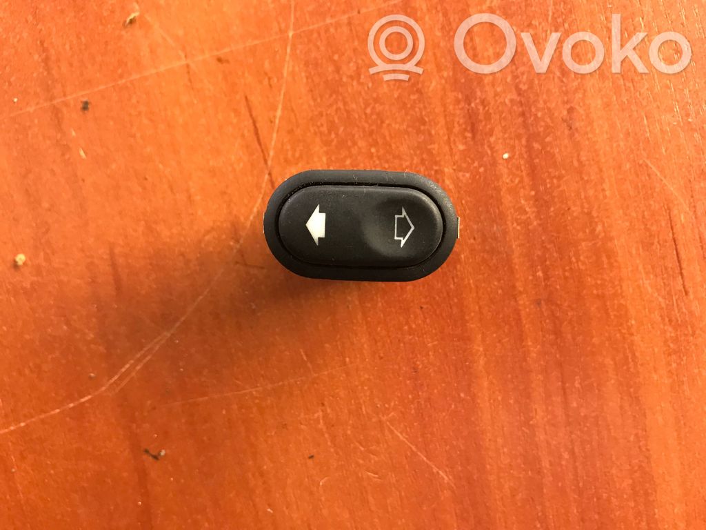 Ford Mondeo Mk III Electric window control switch 