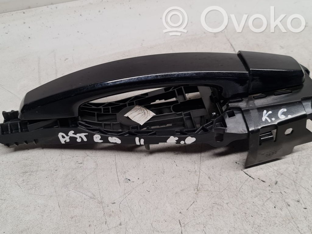 Opel Astra J Klamka zewnętrzna drzwi tylnych 