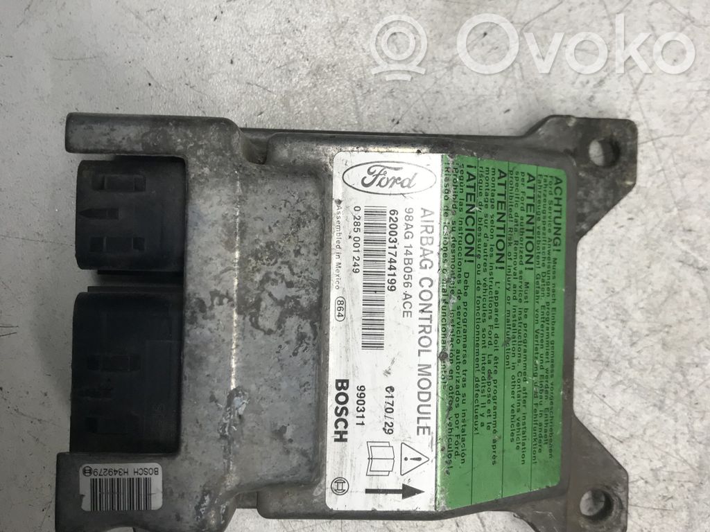 Ford Focus Airbag control unit/module 