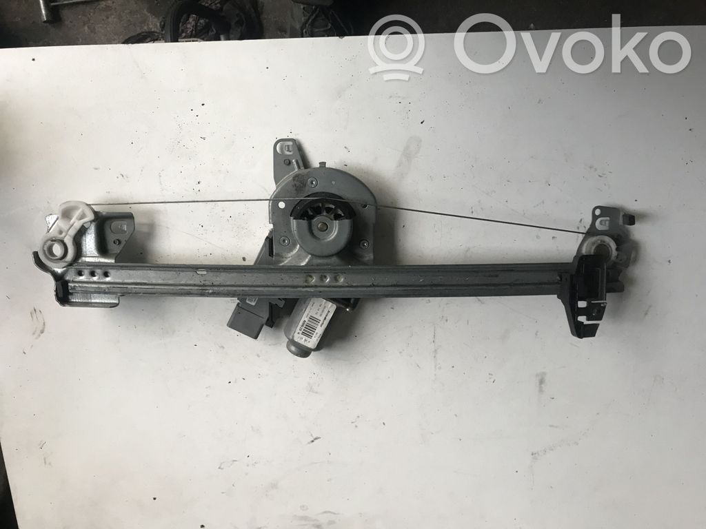 Citroen C3 Regulador de puerta delantera con motor 