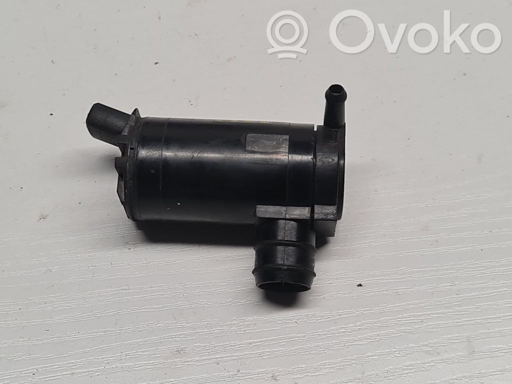 Chevrolet Spark Windscreen/windshield washer pump 