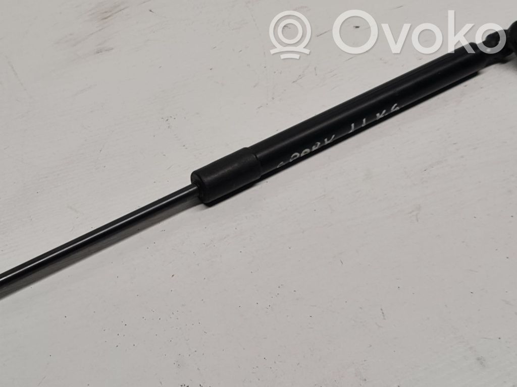 Chevrolet Spark Tailgate/trunk strut/damper 