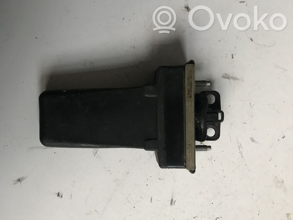 Etuoven pidätin   12785626
